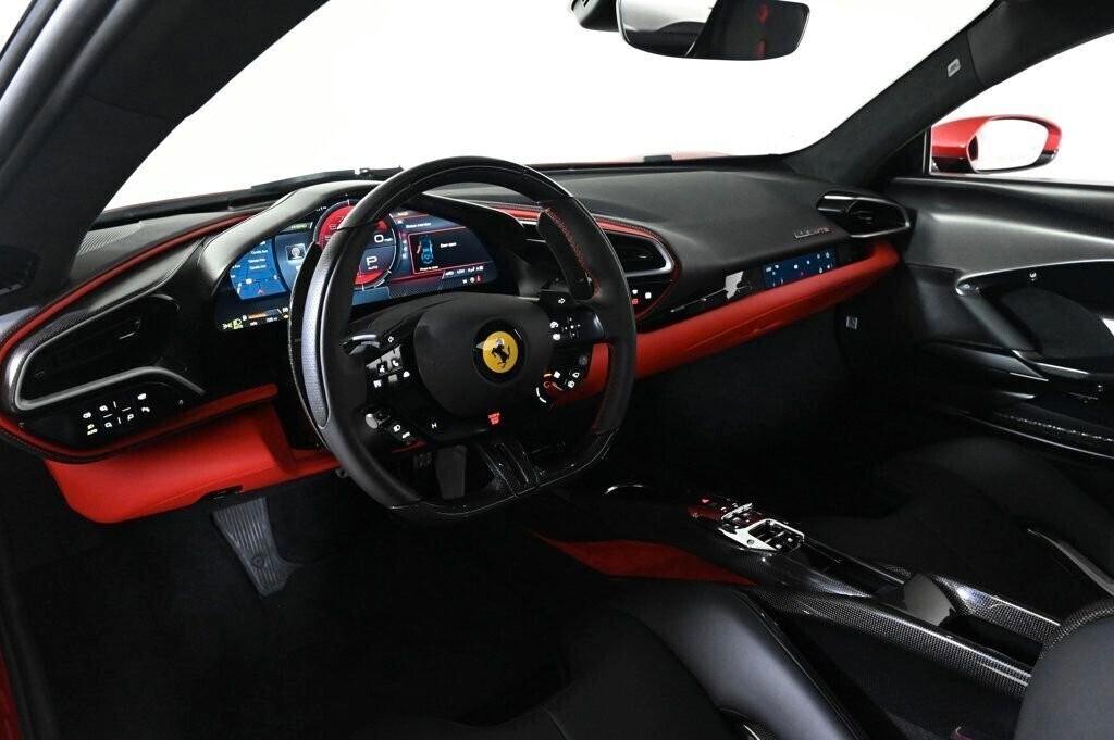 Ferrari 296 GTB NOLEGGIO LUNGO TERMINE - LEASING FULL INCLUSIVE
