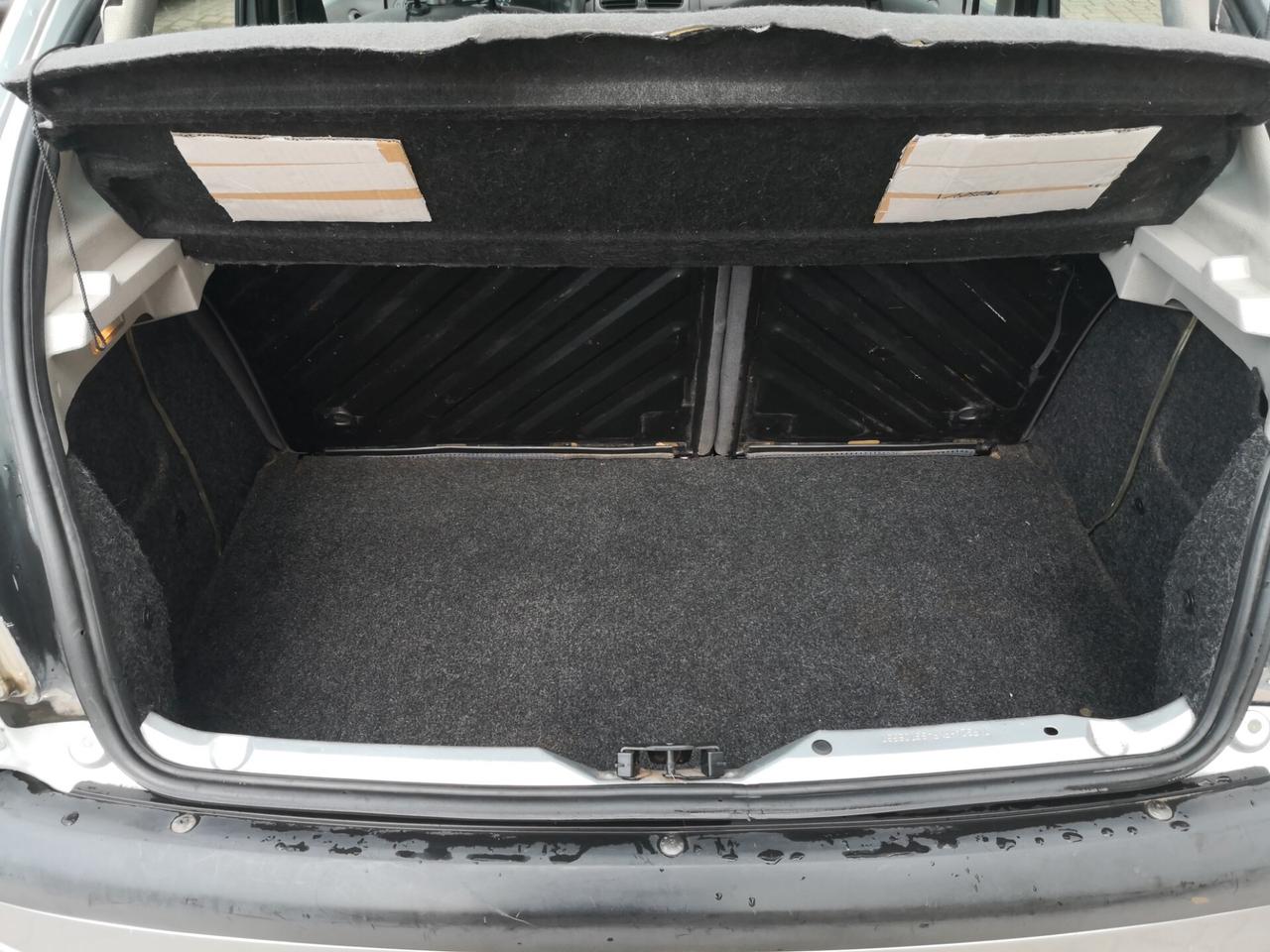 Peugeot 206 1.4 5p neopatentati clima
