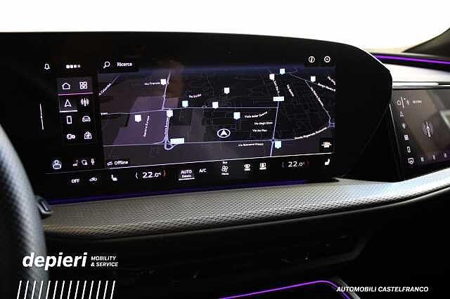 Audi Q5 TDi S tronic quattro Launch edition one mHEV+