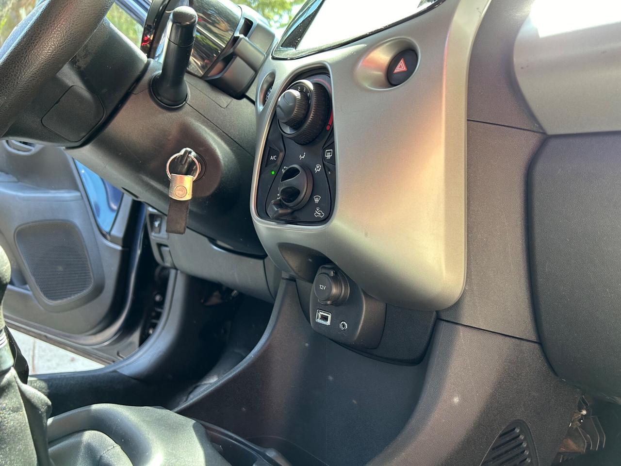 Peugeot 108 VTi 68 5 porte Active TOP!