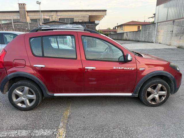 DACIA Sandero 1.5 dCi 75CV Ambiance senza nessun lavoro da fare