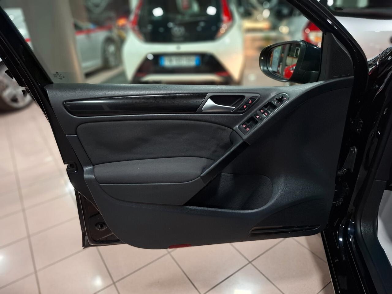 Volkswagen Golf 6 1.2 benzina Neopatentato