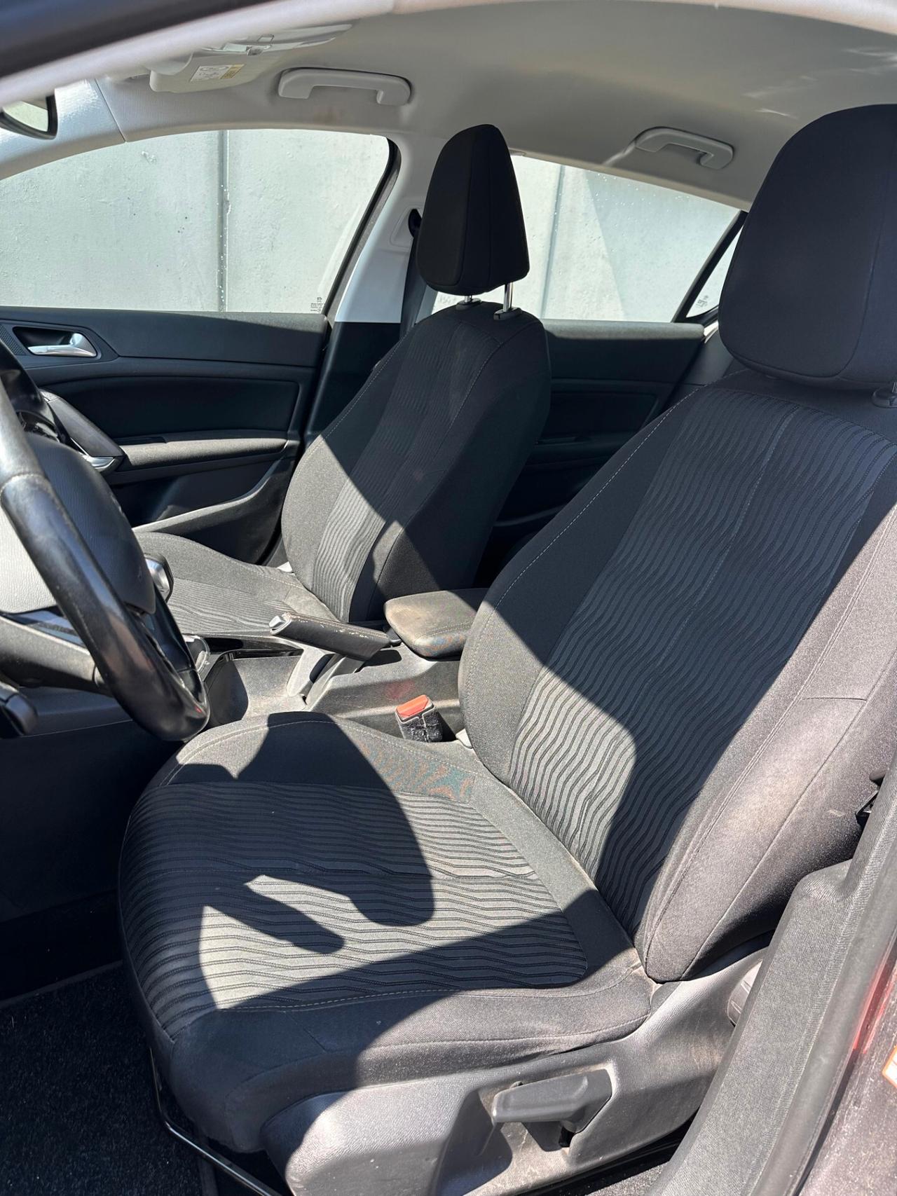 Peugeot 308 PureTech Turbo 110 S&S Access