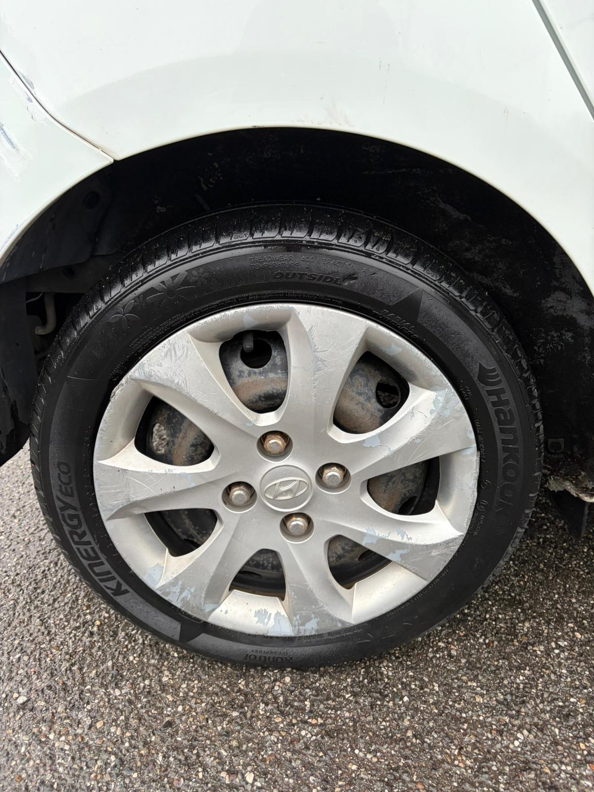 Hyundai i10 1.1 12V Sound Edition