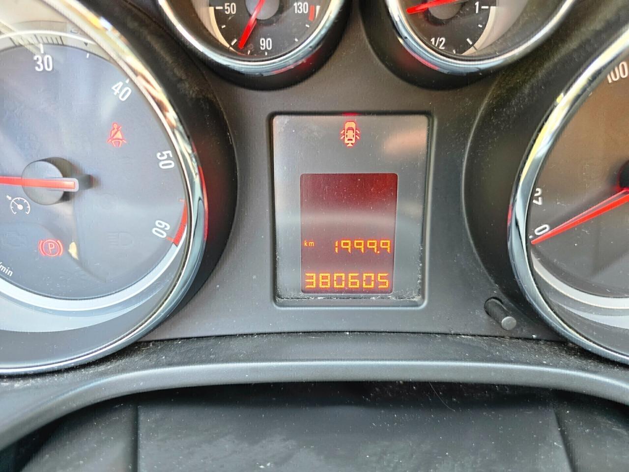 Opel Insignia 2.0 CDTI PER EXPORT