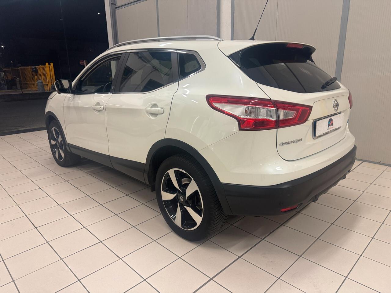 NISSAN Qashqai 1.5 dCi N-Connecta
