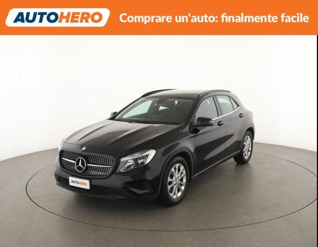 MERCEDES-BENZ GLA 180 d Automatic Business
