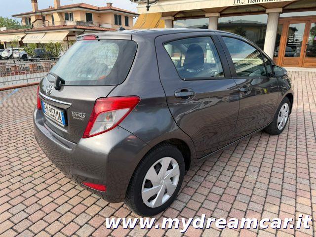 TOYOTA Yaris 1.0 5 porte Active
