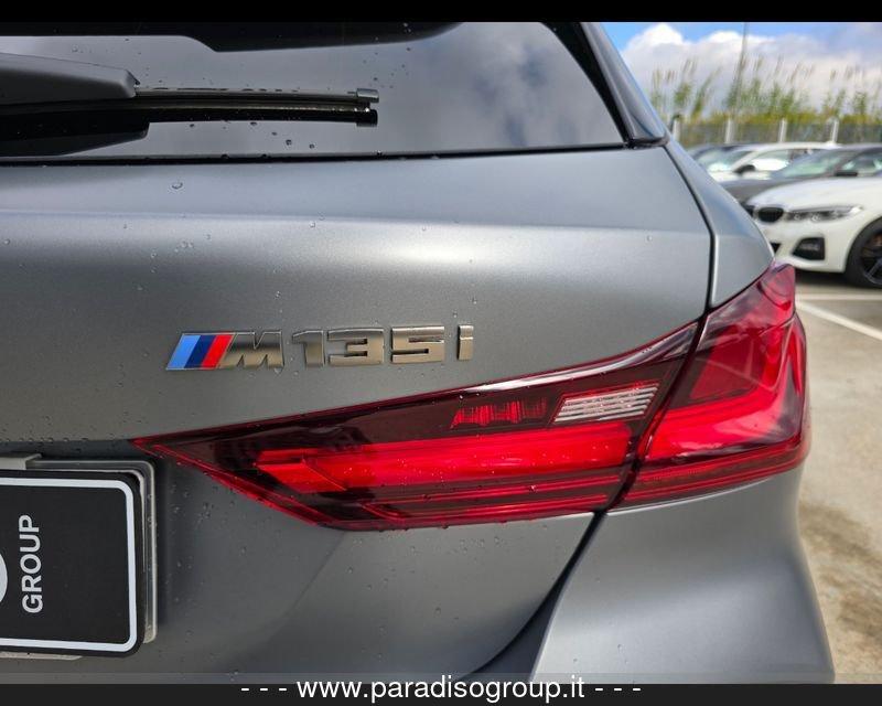 BMW Serie 1 5 PORTE - F40 M135i xDrive 5 P.