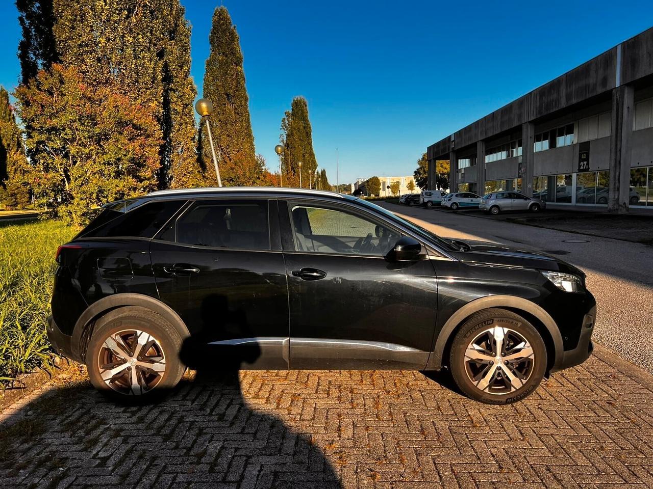 Peugeot 3008 BlueHDi 130 S&S Allure