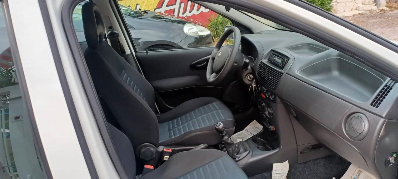 Fiat Punto Classic 1.2 5 porte Natural Power Active