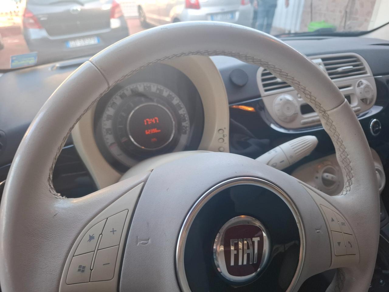 Fiat 500 1.2 Lounge 2011 automatica