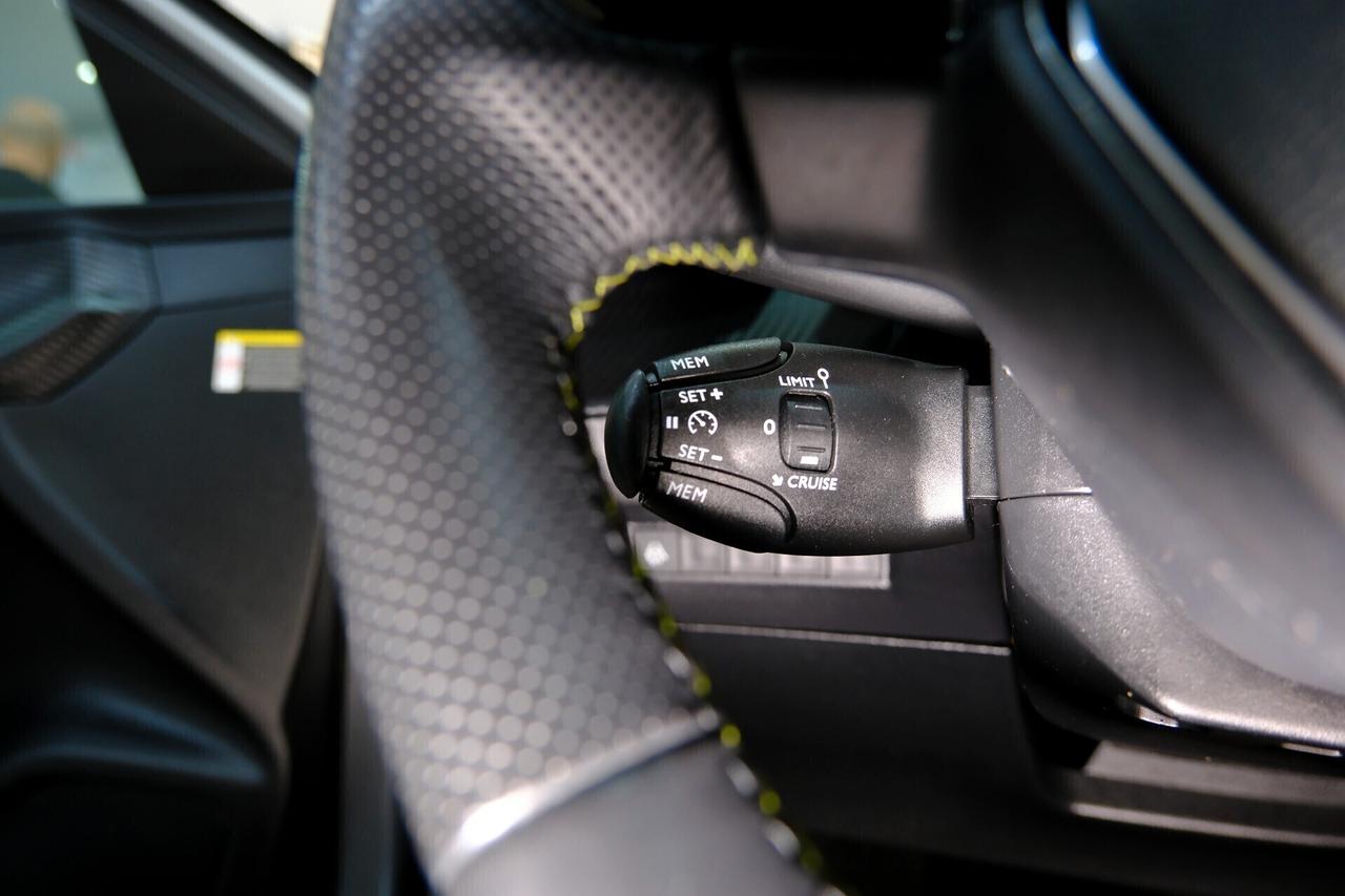 Peugeot 208 1.2 T 130cv EAT 8 GT Tetto-Panoramico