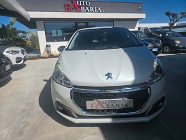 Peugeot 208 PureTech 82 Stop&Start 5 porte Signature