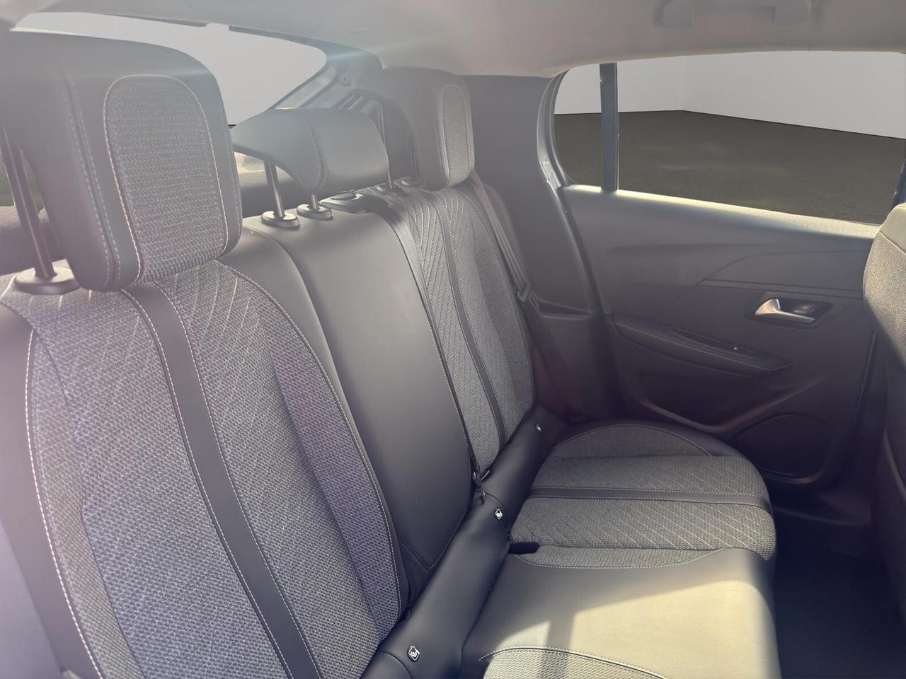 Peugeot 208 PureTech 100 Stop&Start 5 porte Allure