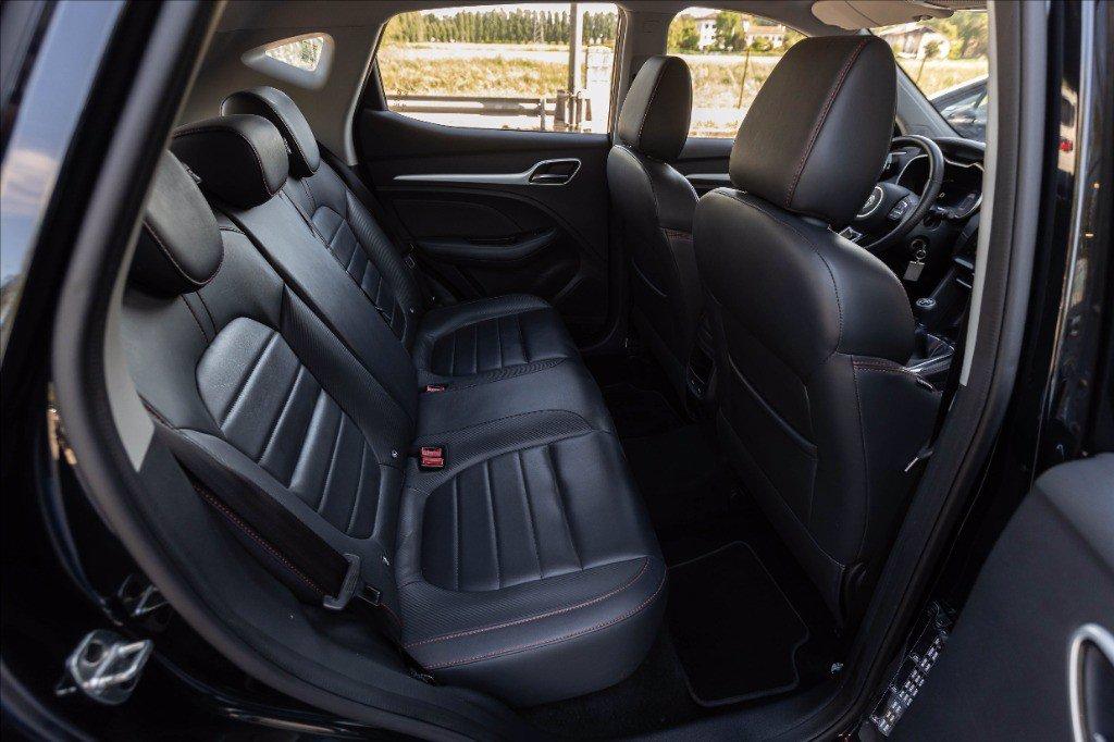 MG ZS 1.5 Luxury del 2024