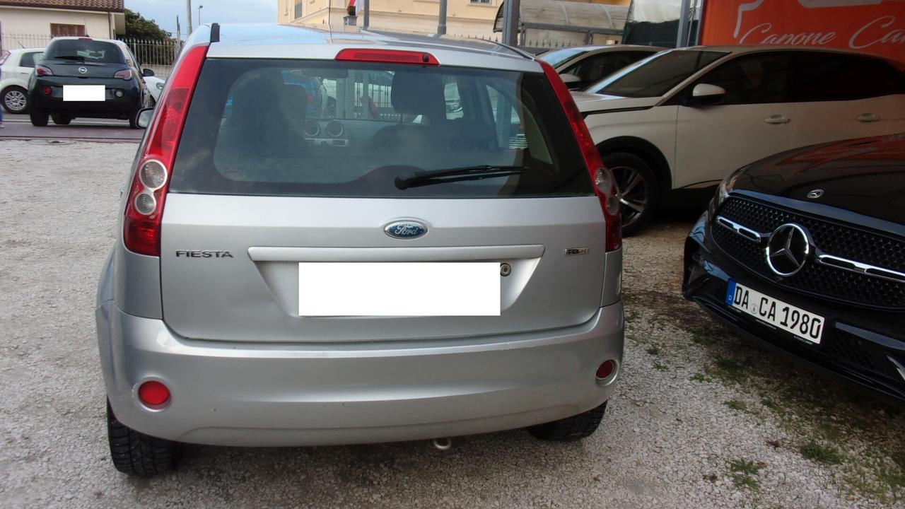 Ford Fiesta 1.4 TDCi 5p. Titanium