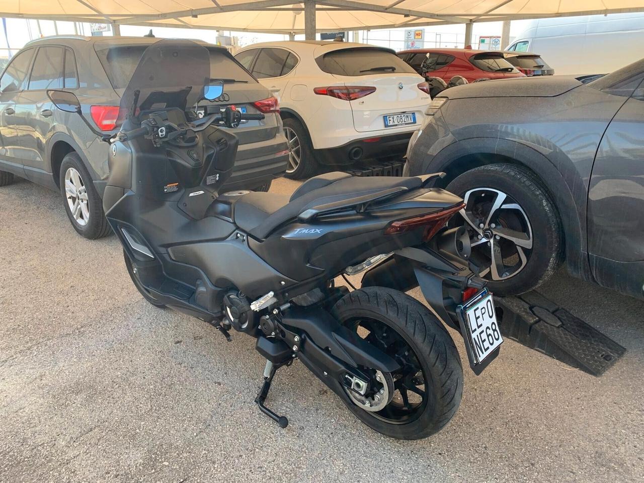 yamaha t max 560 black uniprò km 2700