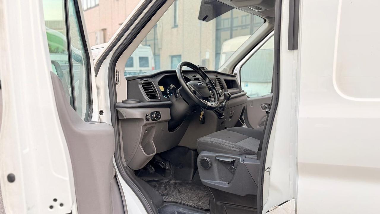 Ford Transit 350 2.0TDCi EcoBlue 130CV
