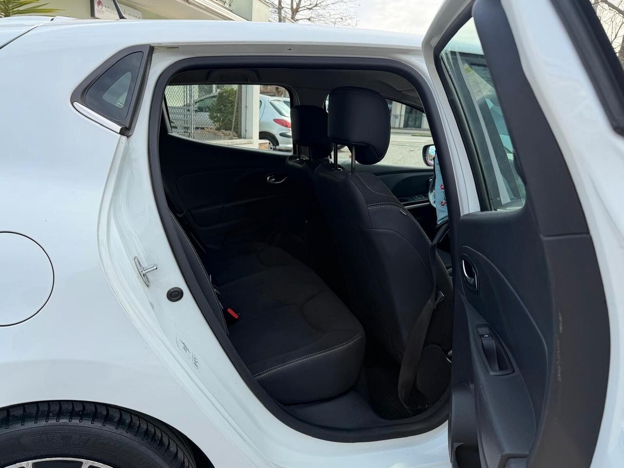 Renault Clio dCi 8V 90 CV Start&Stop 5 porte Energy Duel