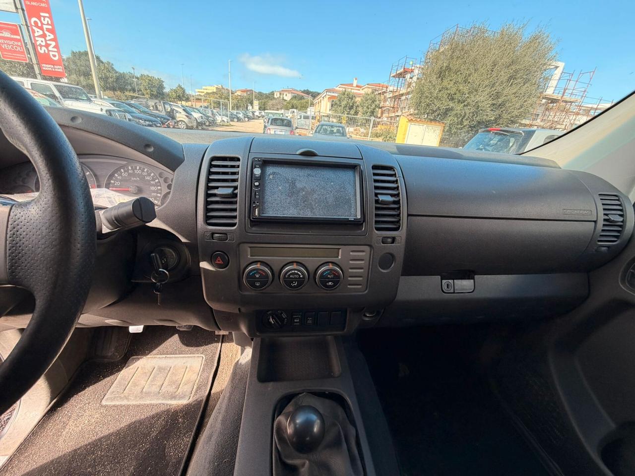 Nissan Navara 2.5 dCi 4x4