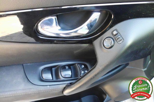 NISSAN Qashqai 1.5 dCi N-Connecta