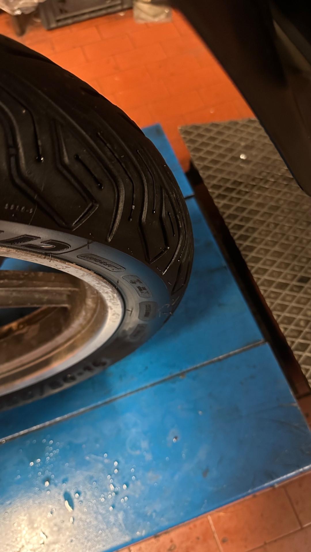 Kymco Agility 125 Ruota 16 con Bauletto