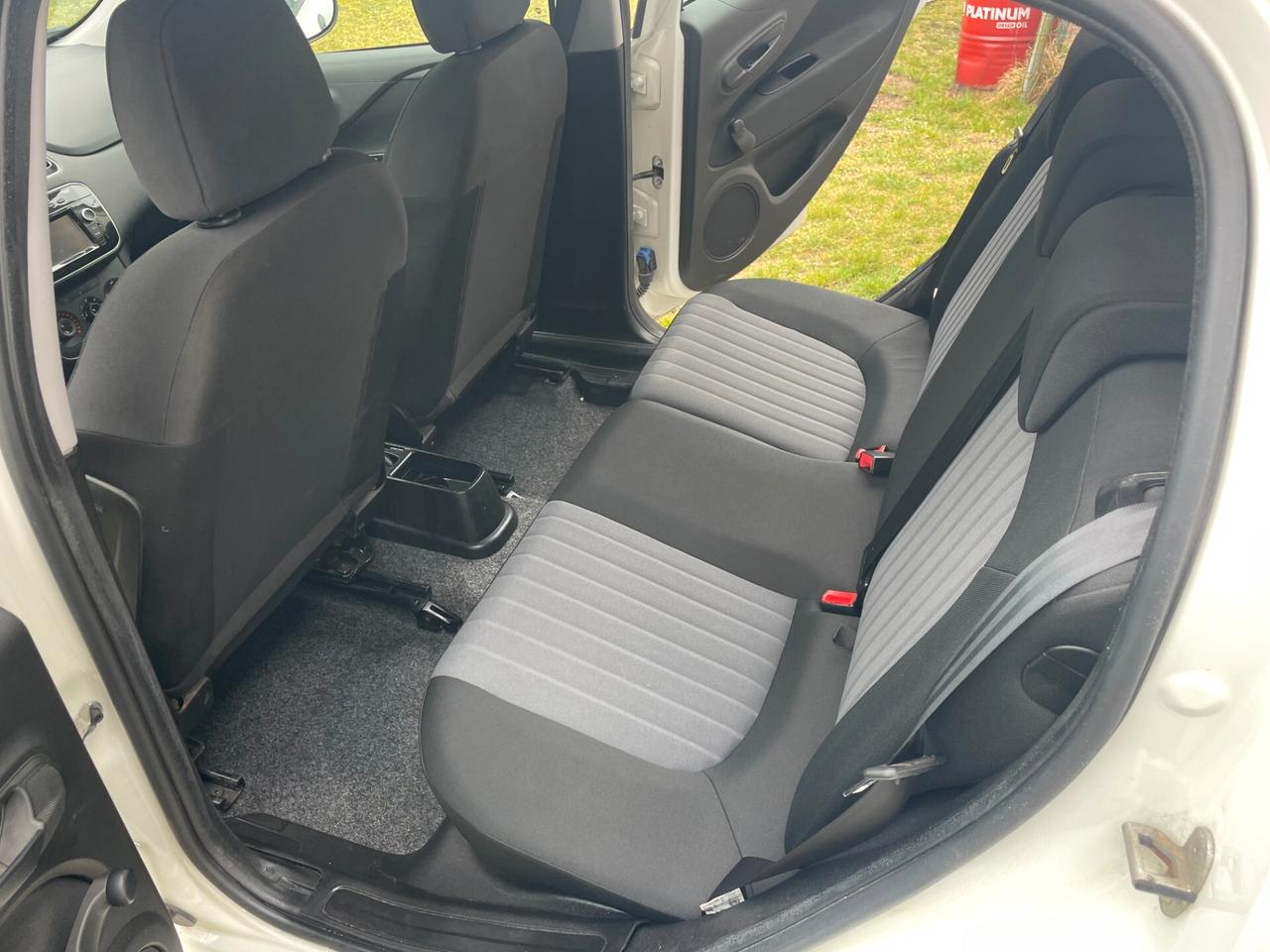 Fiat Punto 1.3 MJT II S&S 95 CV 5 porte Street