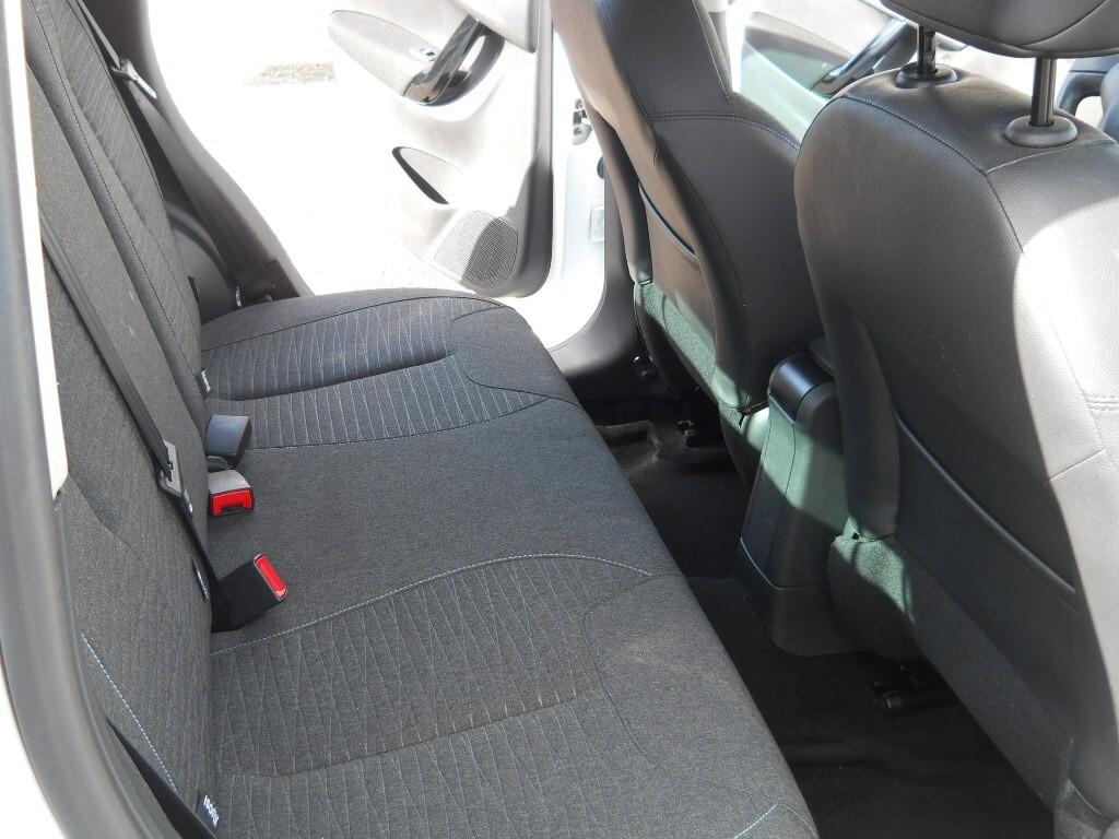 Citroen C3 - 1.6- eHDI-- 5 PORTE---modello-- EXCLUSIVE FULLL