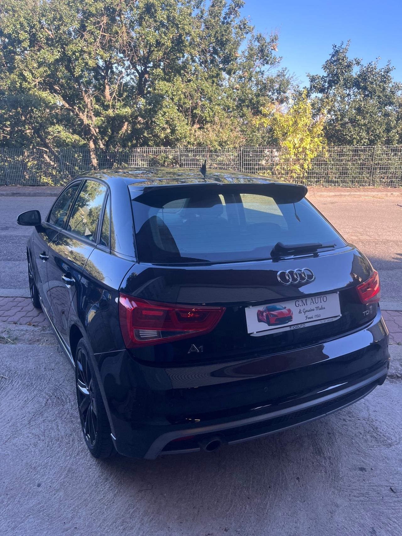 Audi A1 1.6 TDI S tronic line edition plus