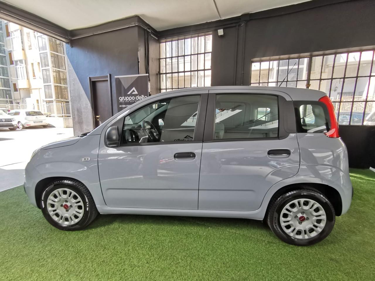Fiat Panda 1.0 Hybrid SENZA VINCOLI FINANZIARI GARANZIA 12 MESI