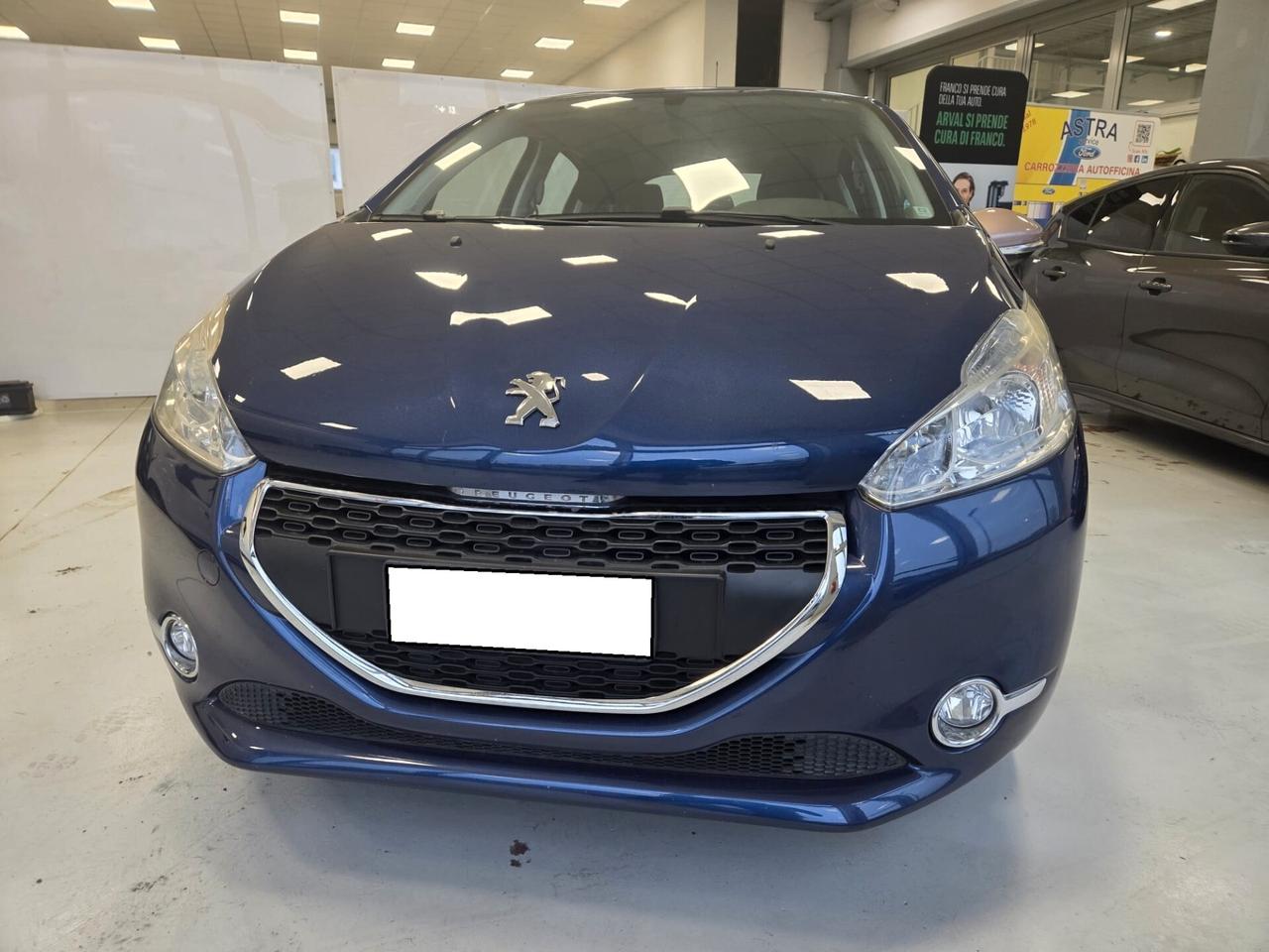 Peugeot 208 5 porte Allure - 2014