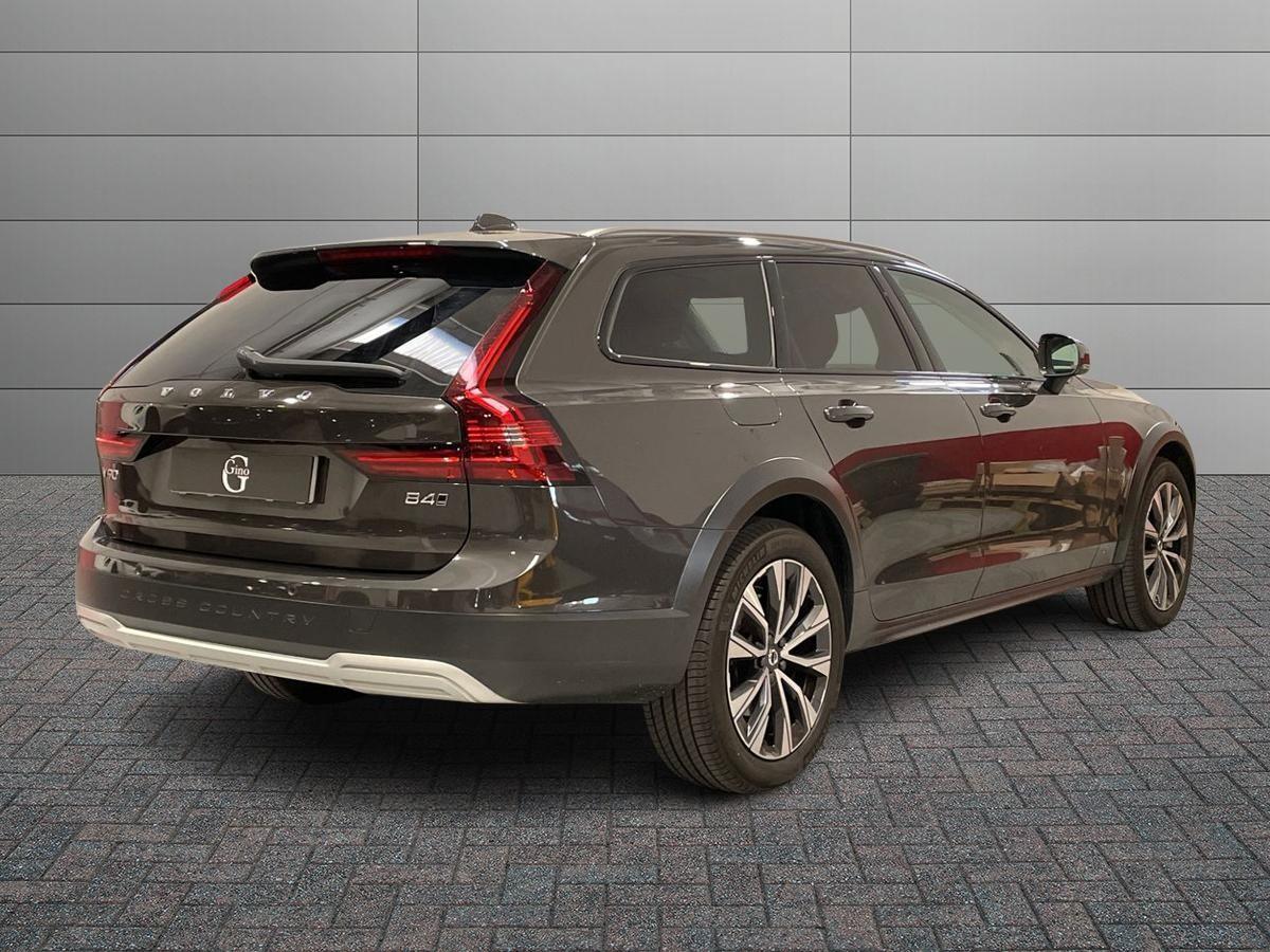 VOLVO V90 Cross Country 2.0 b4 Plus AWD Auto