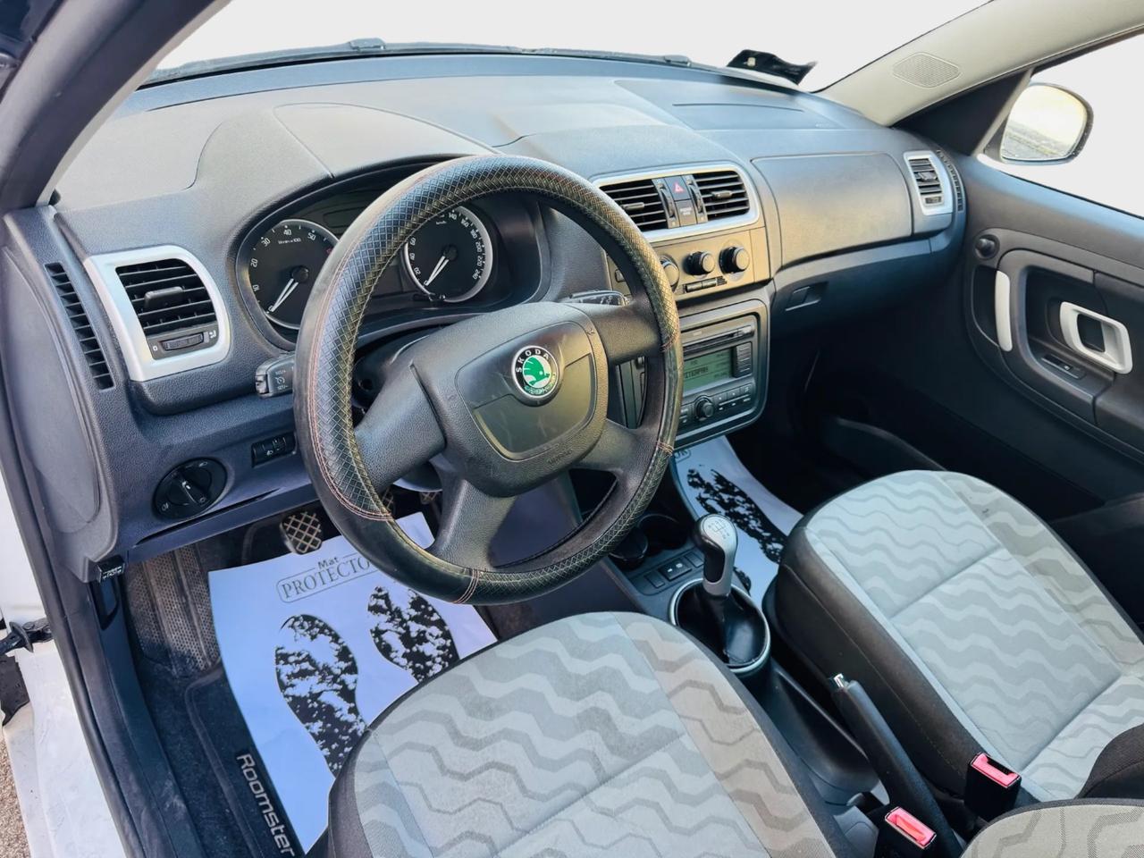 Skoda Roomster 1.2 benzina gpl anno 2010 neo patentati