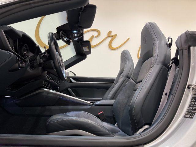 PORSCHE 911 Carrera 992 4S Cabriolet