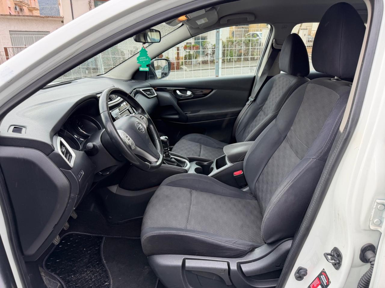 Nissan Qashqai 1.5 dCi DPF Tekna