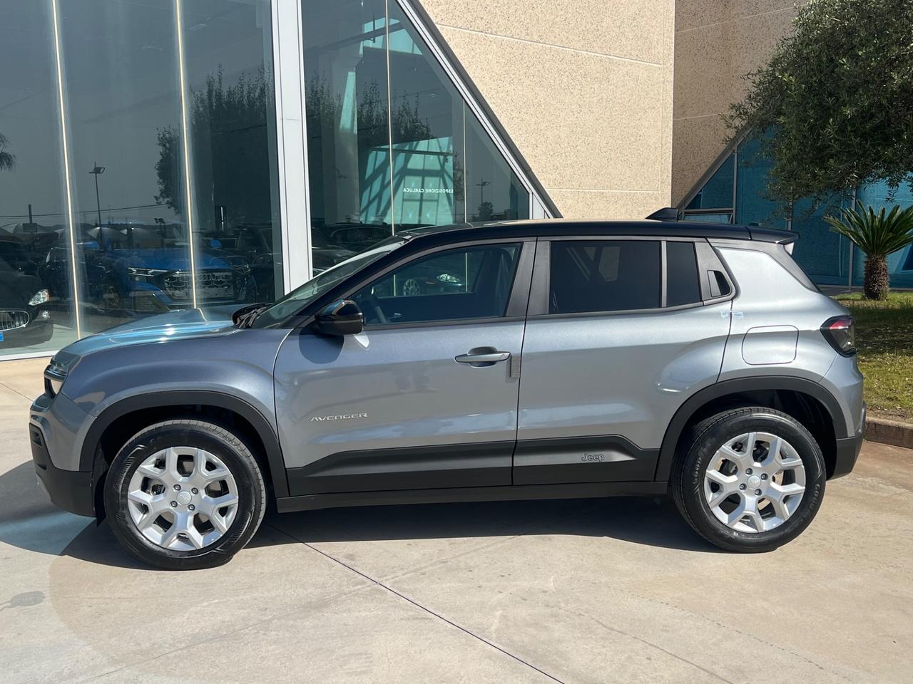 Jeep Avenger 1.2 Turbo 110 CV MHEV Altitude possibilità noleggio no scoring