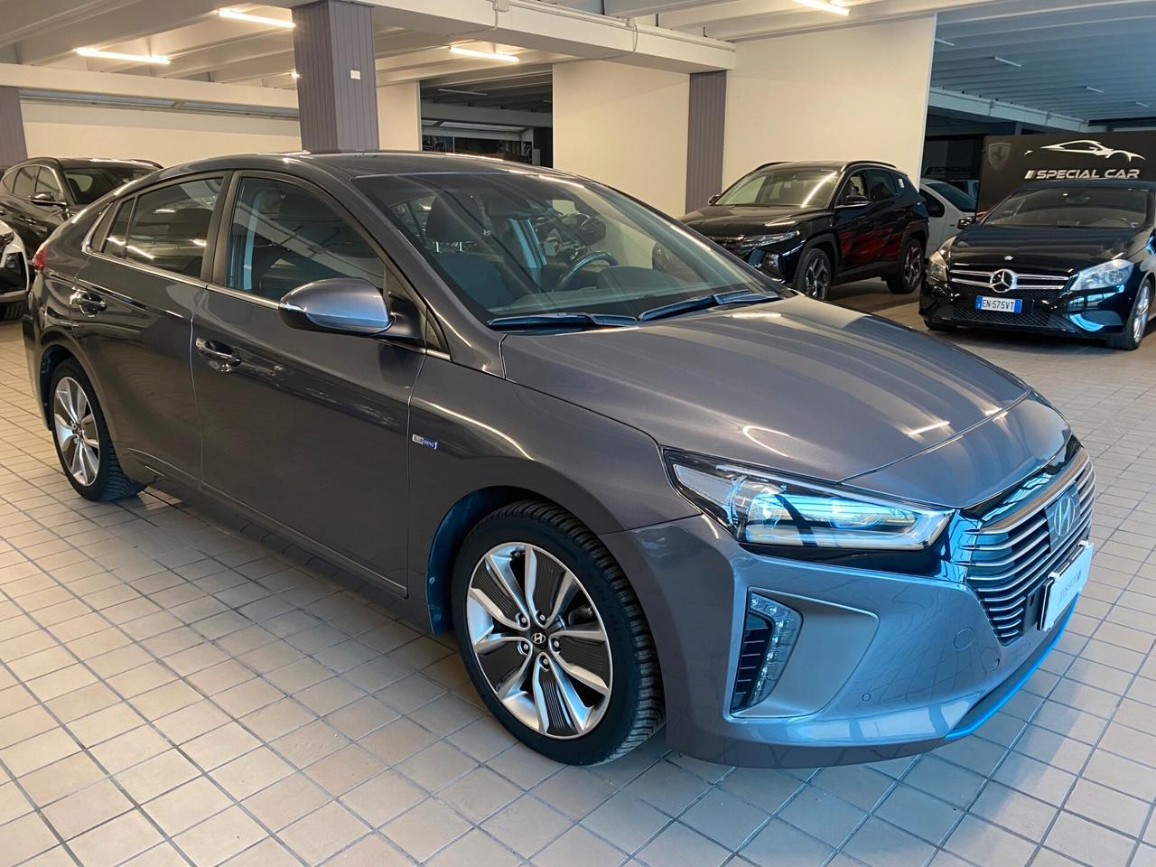 Hyundai Ioniq 1.6 Hybrid DCT Style