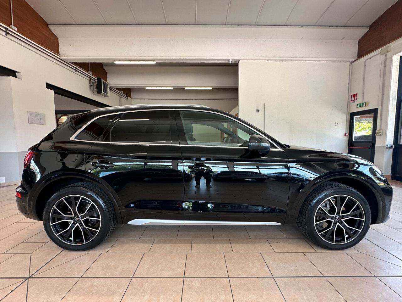 AUDI Q5 40TDI QUATTRO S-TRONIC S-LINE PLUS *360°*CARPLAY*MASSAGGI*