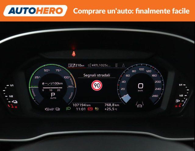 AUDI Q3 45 TFSI e S tronic S line edition