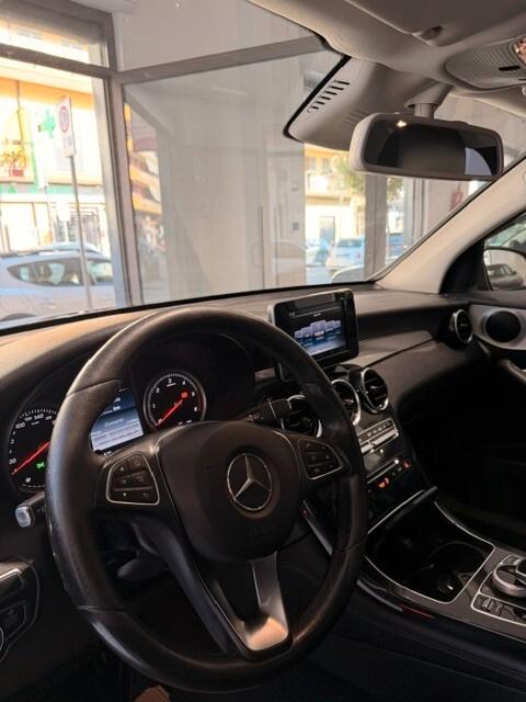 Mercedes-Benz GLC 220 Coupe d Sport 4matic auto