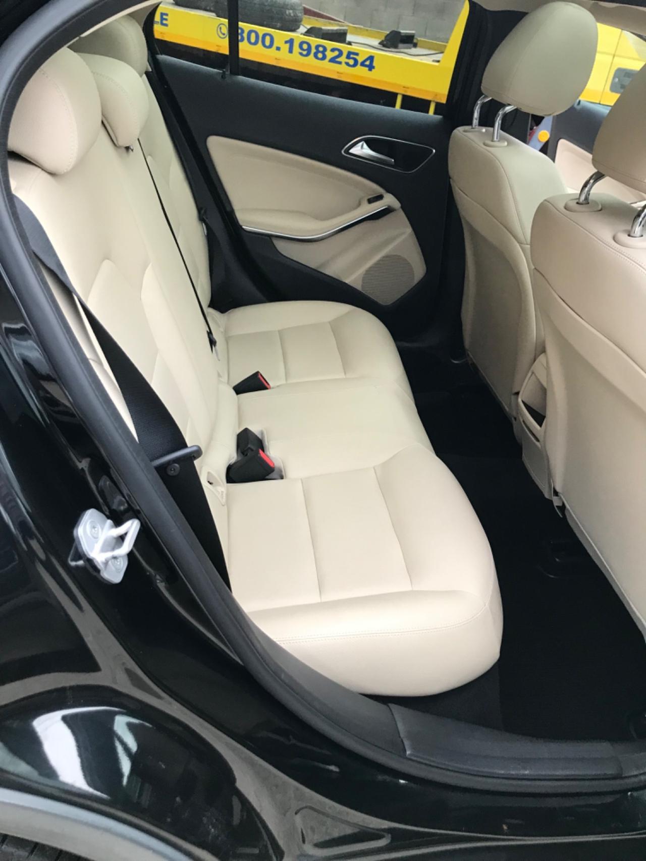 Mercedes-benz GLA 180 GLA 180 d Premium