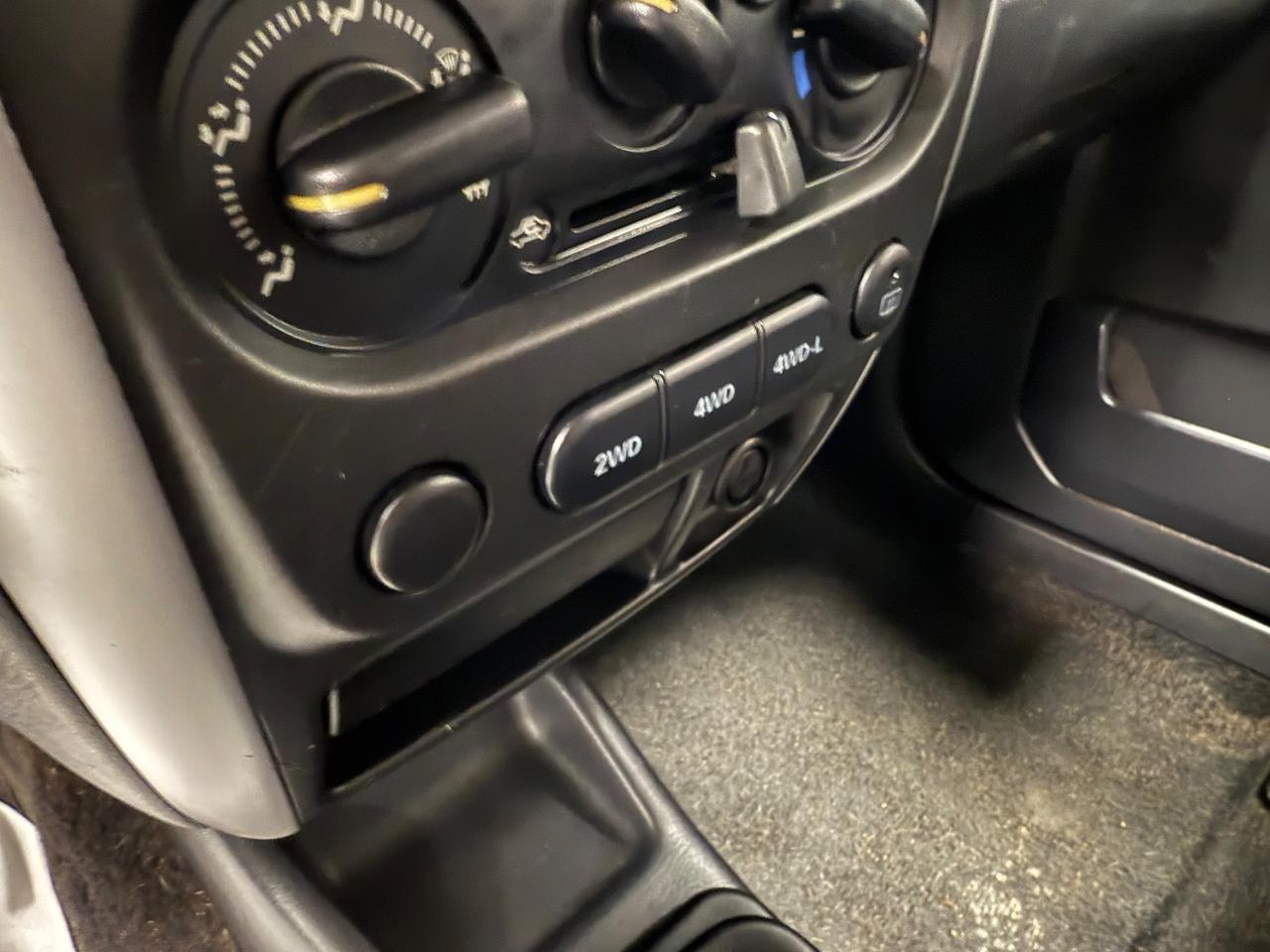 Suzuki Jimny 1.5 DDiS cat 4WD JLX