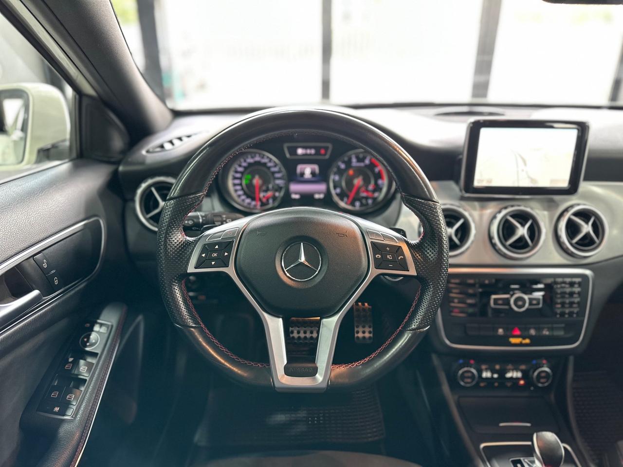 Mercedes-benz GLA 45 AMG 4Matic