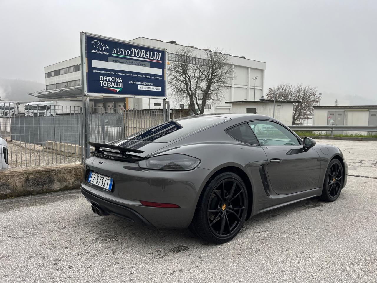Porsche 718 Spyder Cayman 2.0