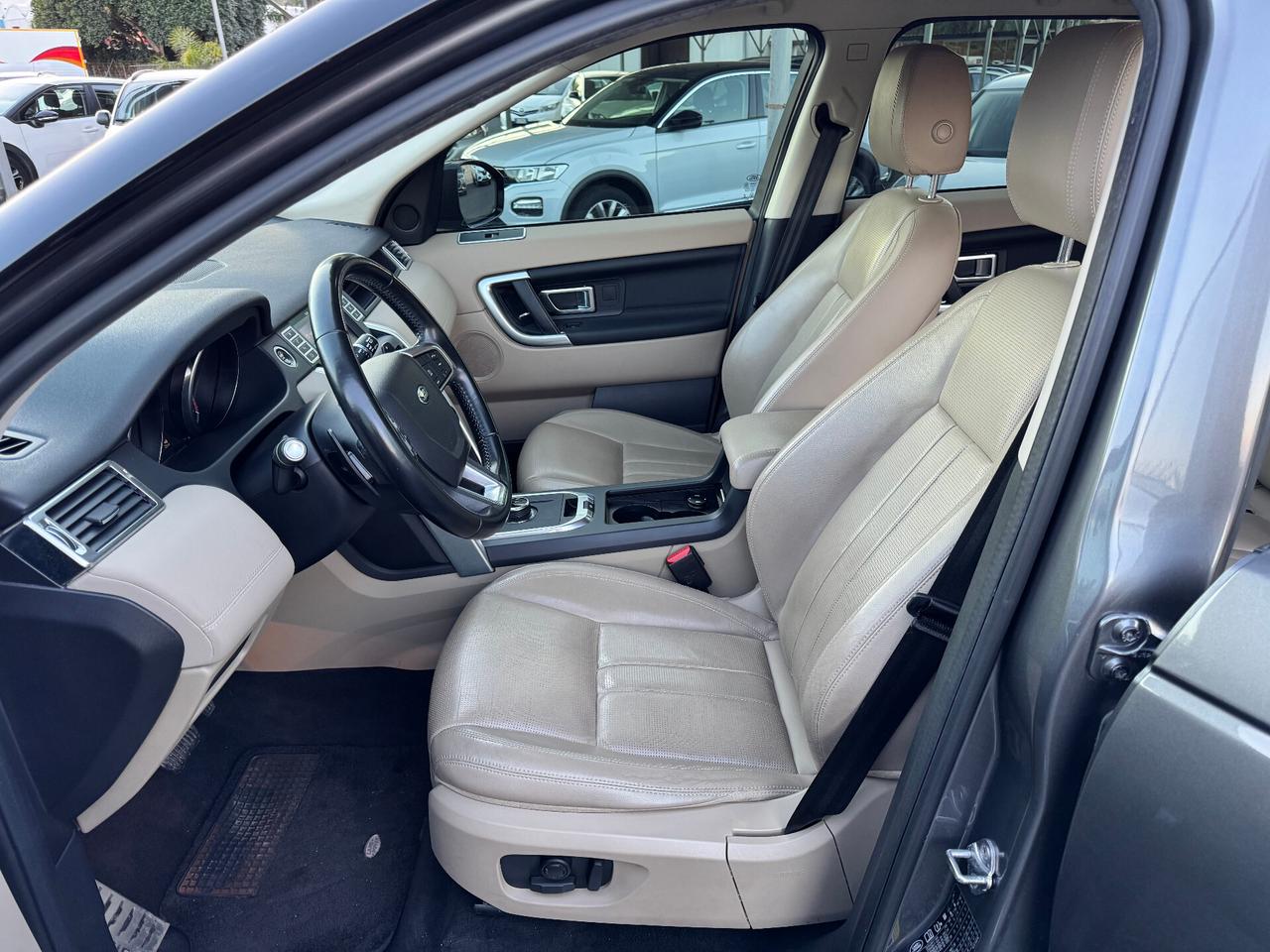 Land Rover Discovery Sport 2.0 TD4 180 CV HSE