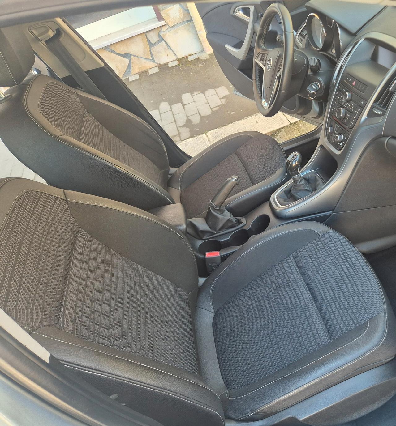 OPEL ASTRA 1.6 CDTI 110 CV BERLINA ANNO 2015 KM CERTIF