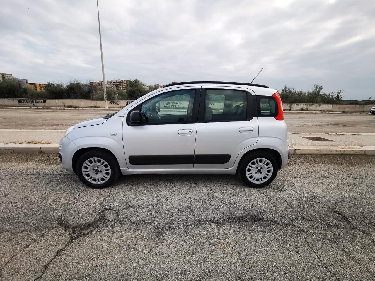 Fiat Panda 1.2 GPL Lounge - 2014