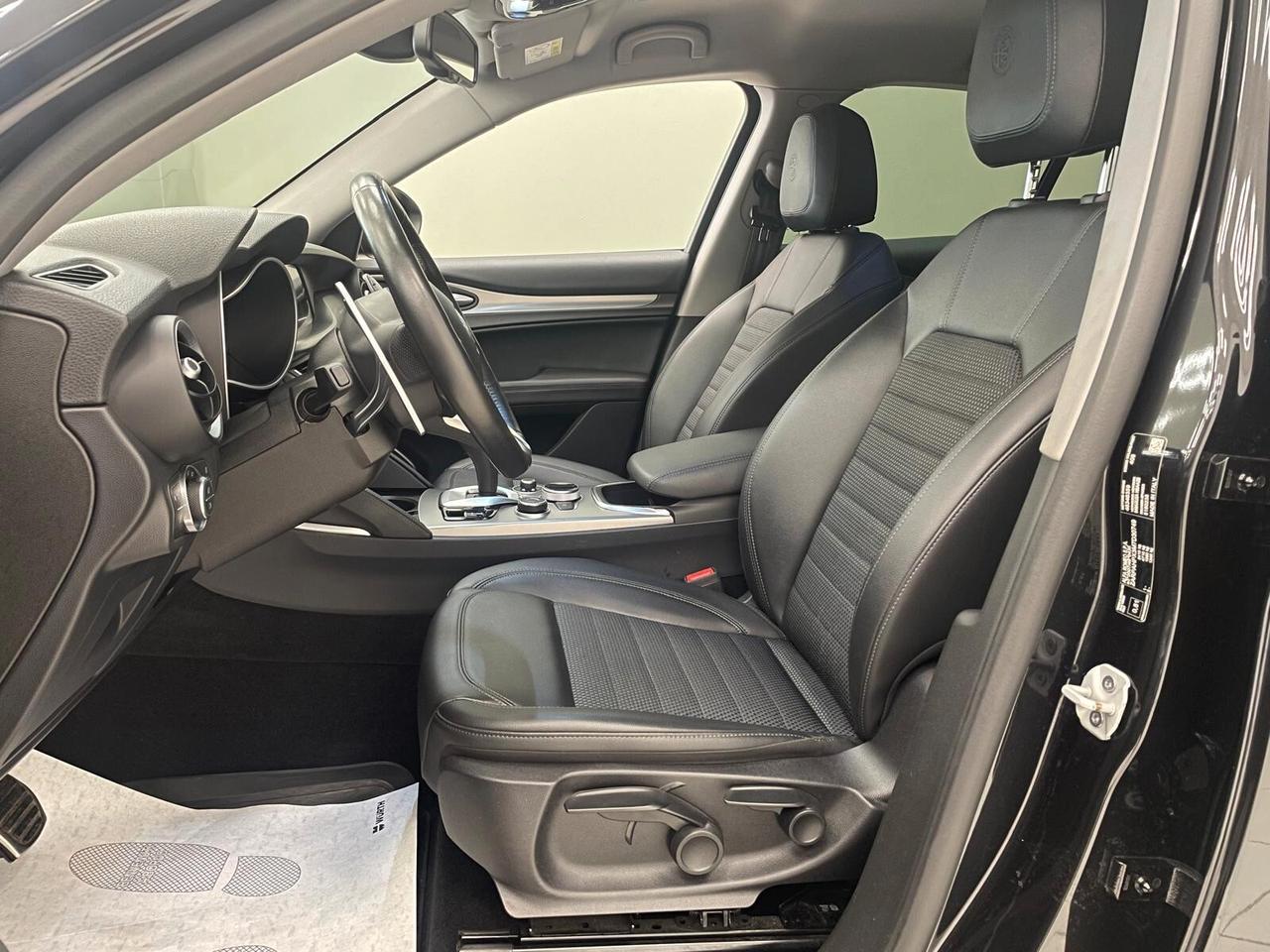Alfa Romeo Stelvio, 03/2022 2022 2.2 t Sprint Q4 190cv auto