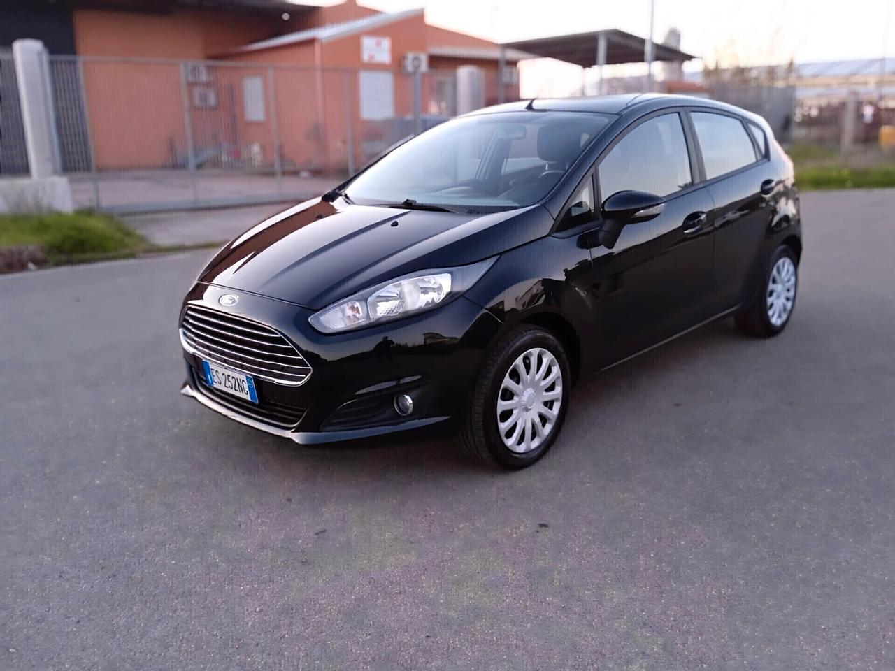 Ford Fiesta 1.5 TDCi 75CV 5 porte